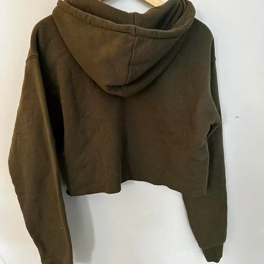 Wild Fable cropped sweatshirt - Picture 2 of 2